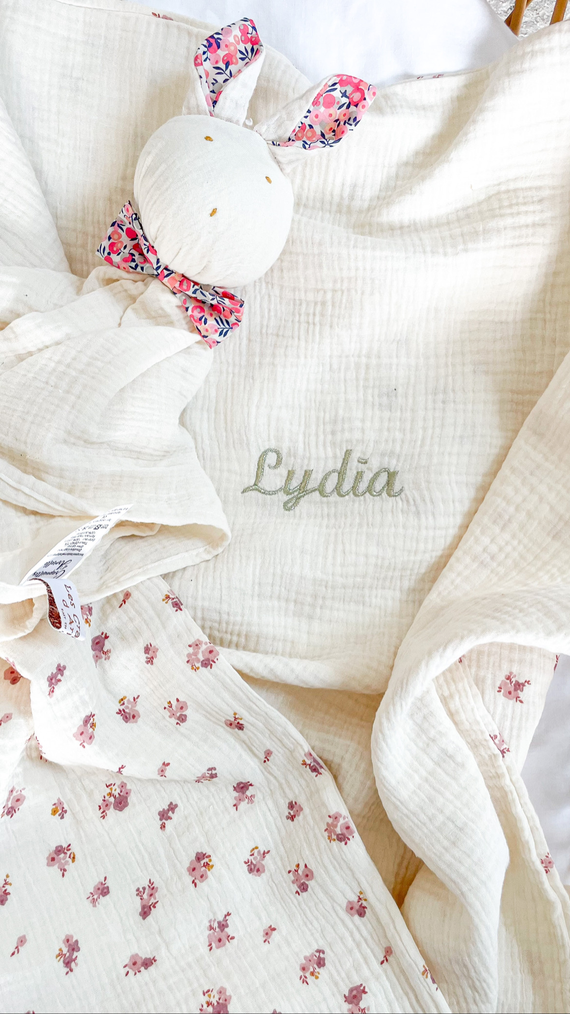 Couverture été double gaze fleurie – Image 4