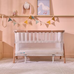 CoZee XL Bedside Crib & Cot – Noix scandinave/Ecru – Tutti Bambini