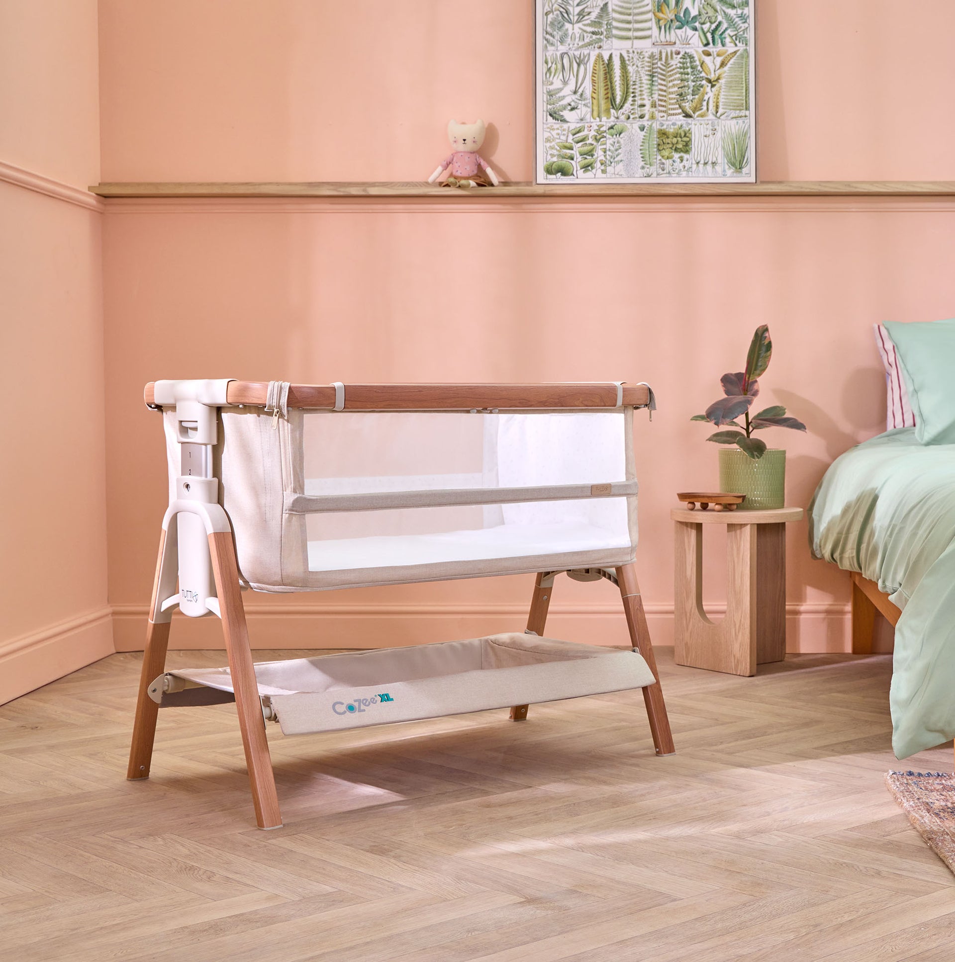 CoZee XL Bedside Crib & Cot – Noix scandinave/Ecru – Tutti Bambini – Image 4