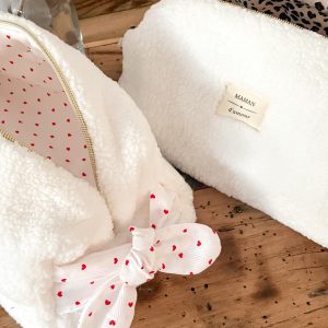 Trousse moumoute coeurs noeud