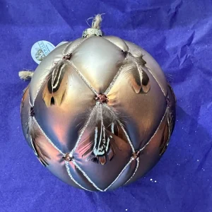 Boule de Noël  traditionnelle plumes – A55208 – Goodwill