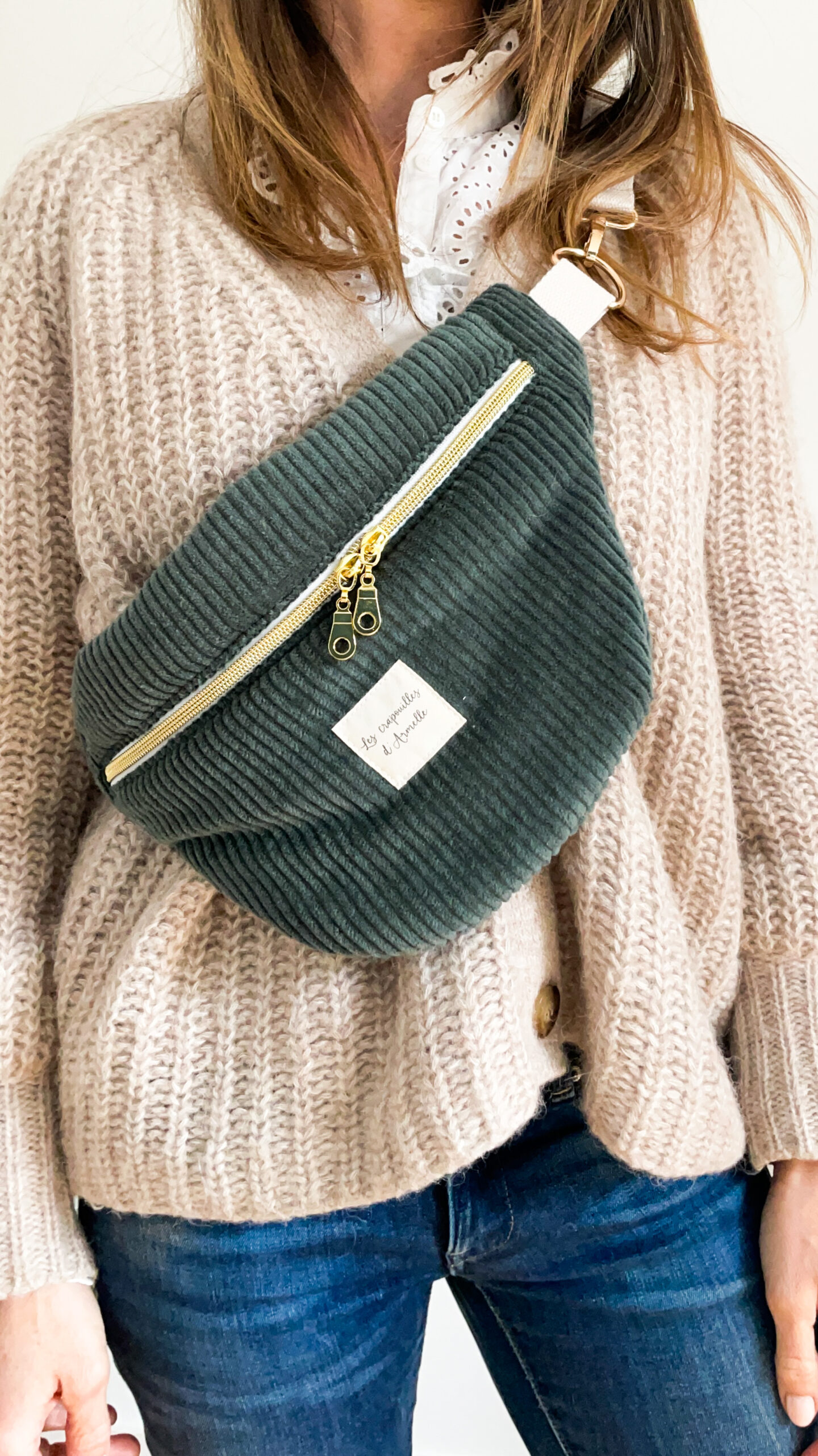 Sac banane velours vert sapin – Image 2