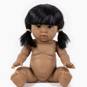 Latika poupée avec cheveux