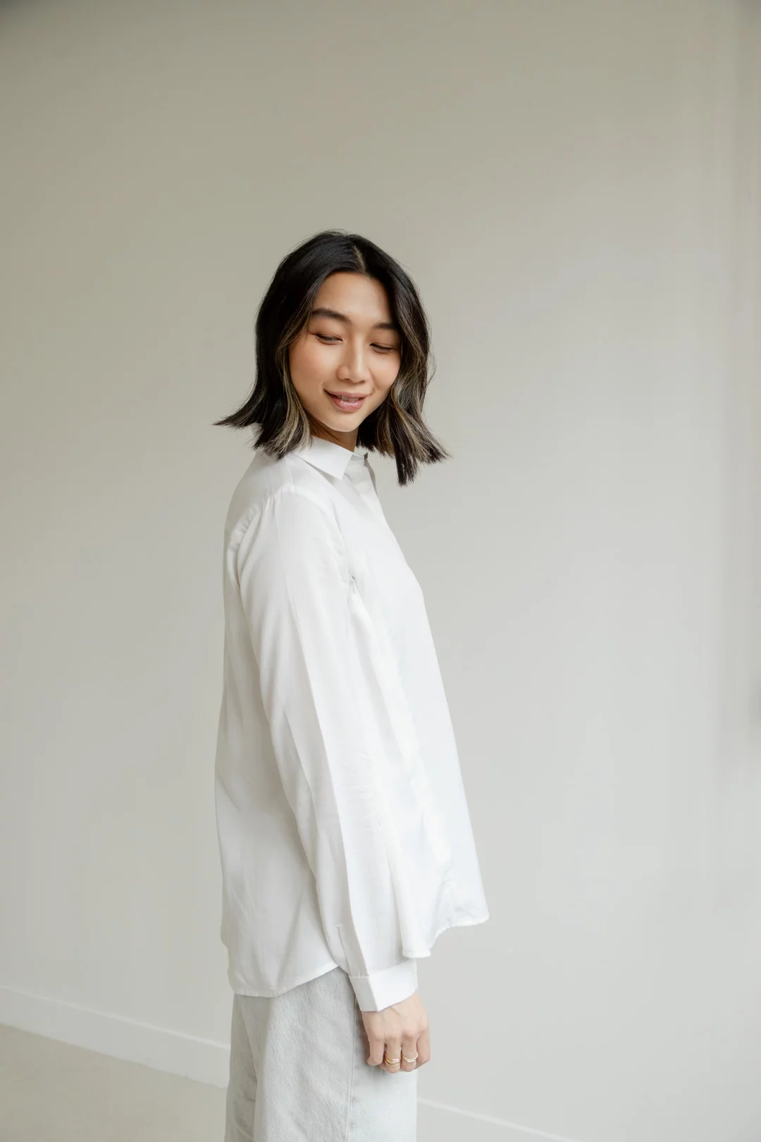 Chemise d’allaitement NOA – blanche – Image 3