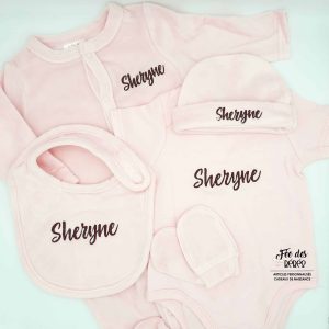 Ensemble naissance en velours personnalisé : 5 pièces