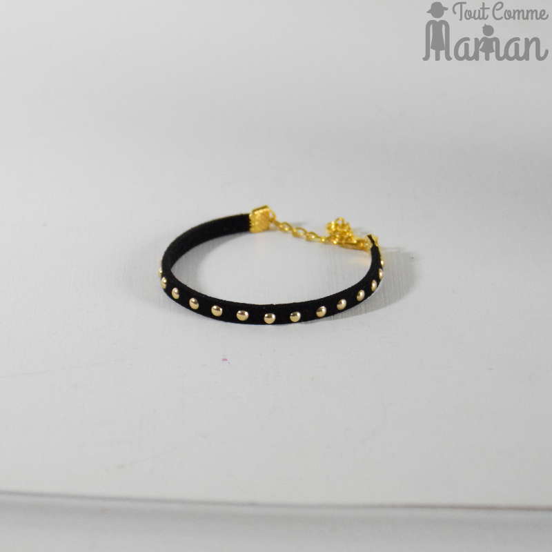 Bracelet FLINT noir 2€