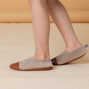 Chaussons intérieur – noisettes