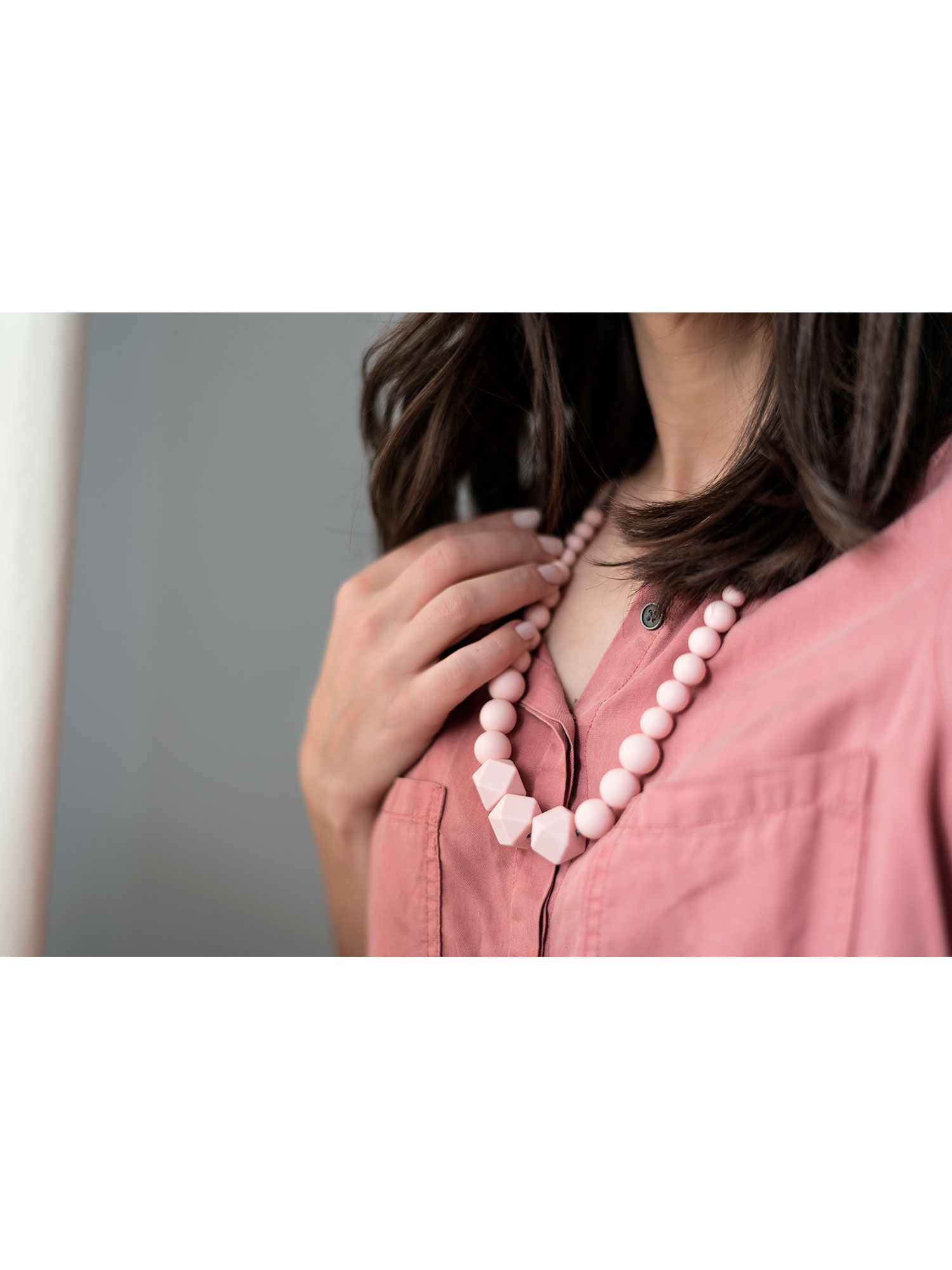 Collier d’allaitement & portage – rose hexagonale – Image 3