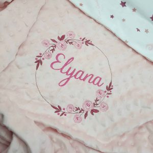 L&rsquo;Élégante : Couverture Pierre Cardin personnalisée pour bébé