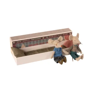 GRANDMA GRANDPA MOUSE