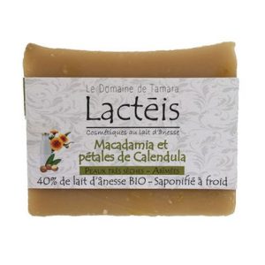Savon au lait d&rsquo;ânesse frais et bio à 40% de lait. (Macadamia et pétales de Calendula)